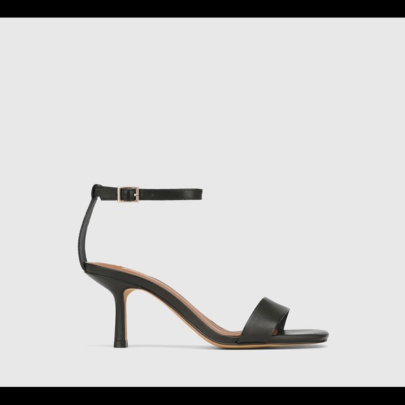 Ankle leather Strap Sandal - Picture 2 of 8